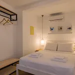 Hotel Daphnis 3*