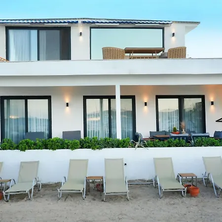 Daphnis Hotel Golturkbuku