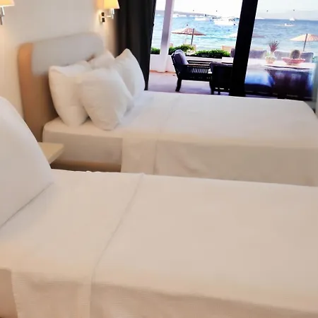 Hotel Daphnis Golturkbuku