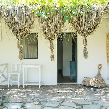 Hotel Daphnis 3*